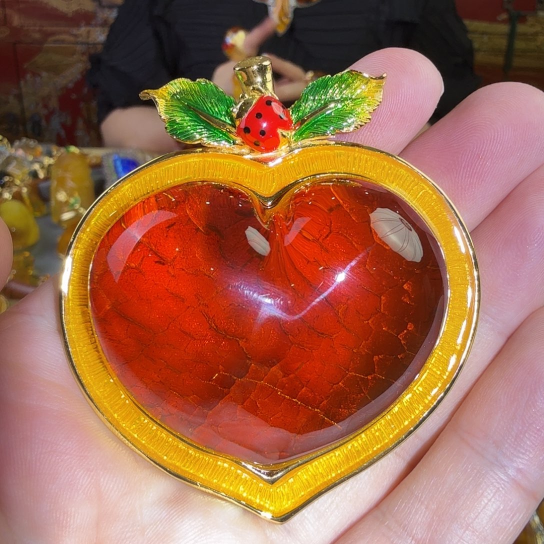 琥珀银S925镀金镶嵌吊坠(赠链)