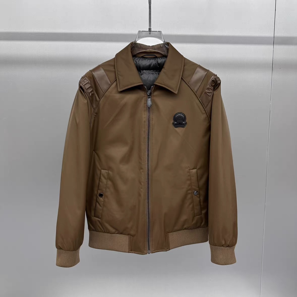  冬季欧货高端男保暖百塔拼接压花翻领厚服夹克休闲修身外套YR933