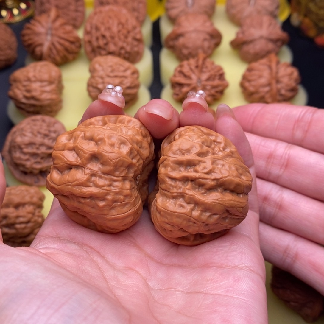 吊坠文玩核桃达*溜蝉形蛙40尺头茬