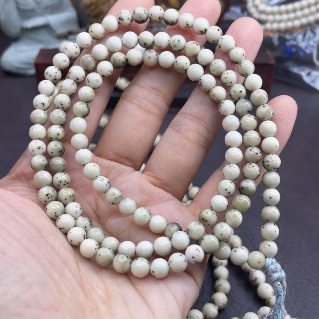 星月菩提手串卡6带月圆珠3分之2大留白