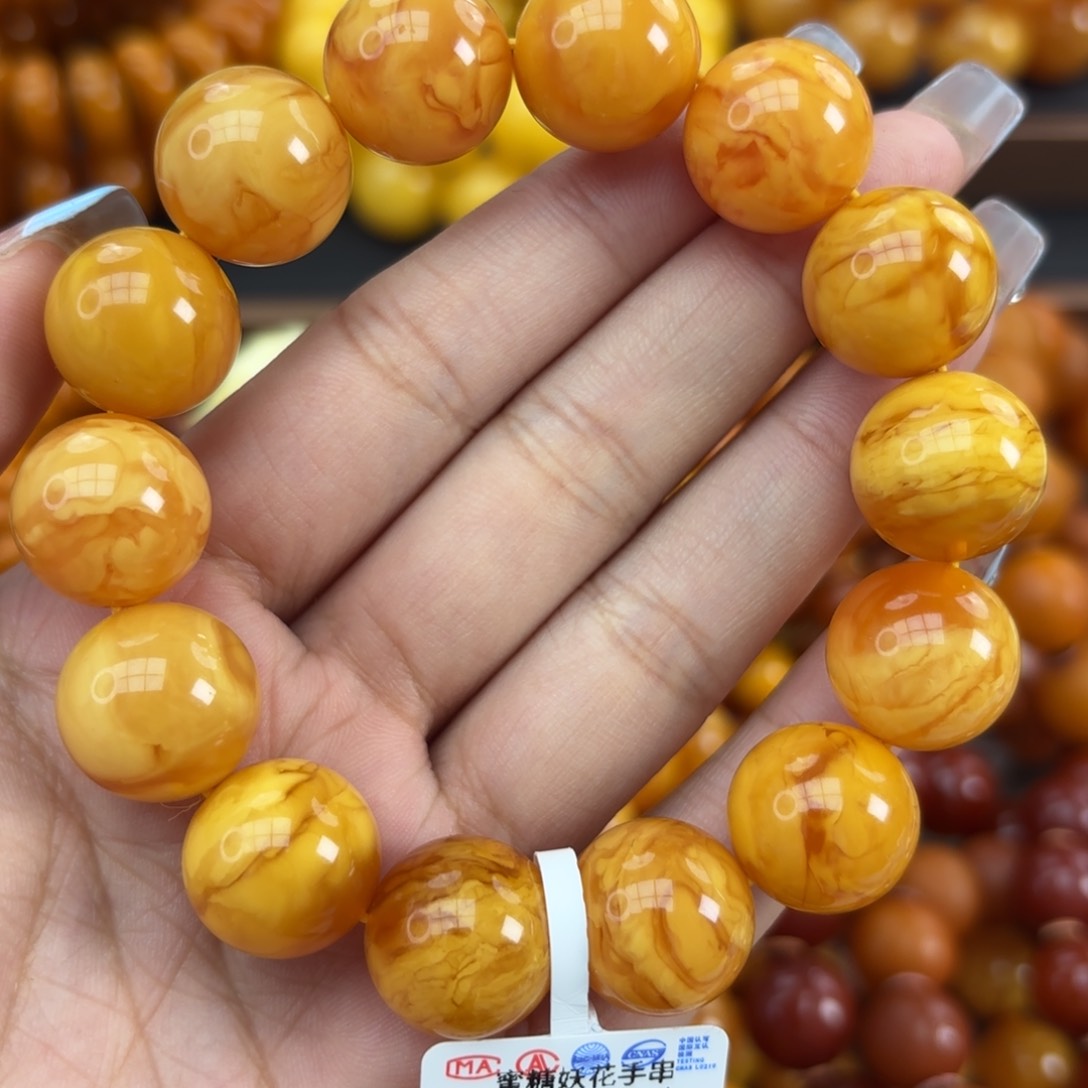 未镶嵌颈饰琥珀蜜蜡