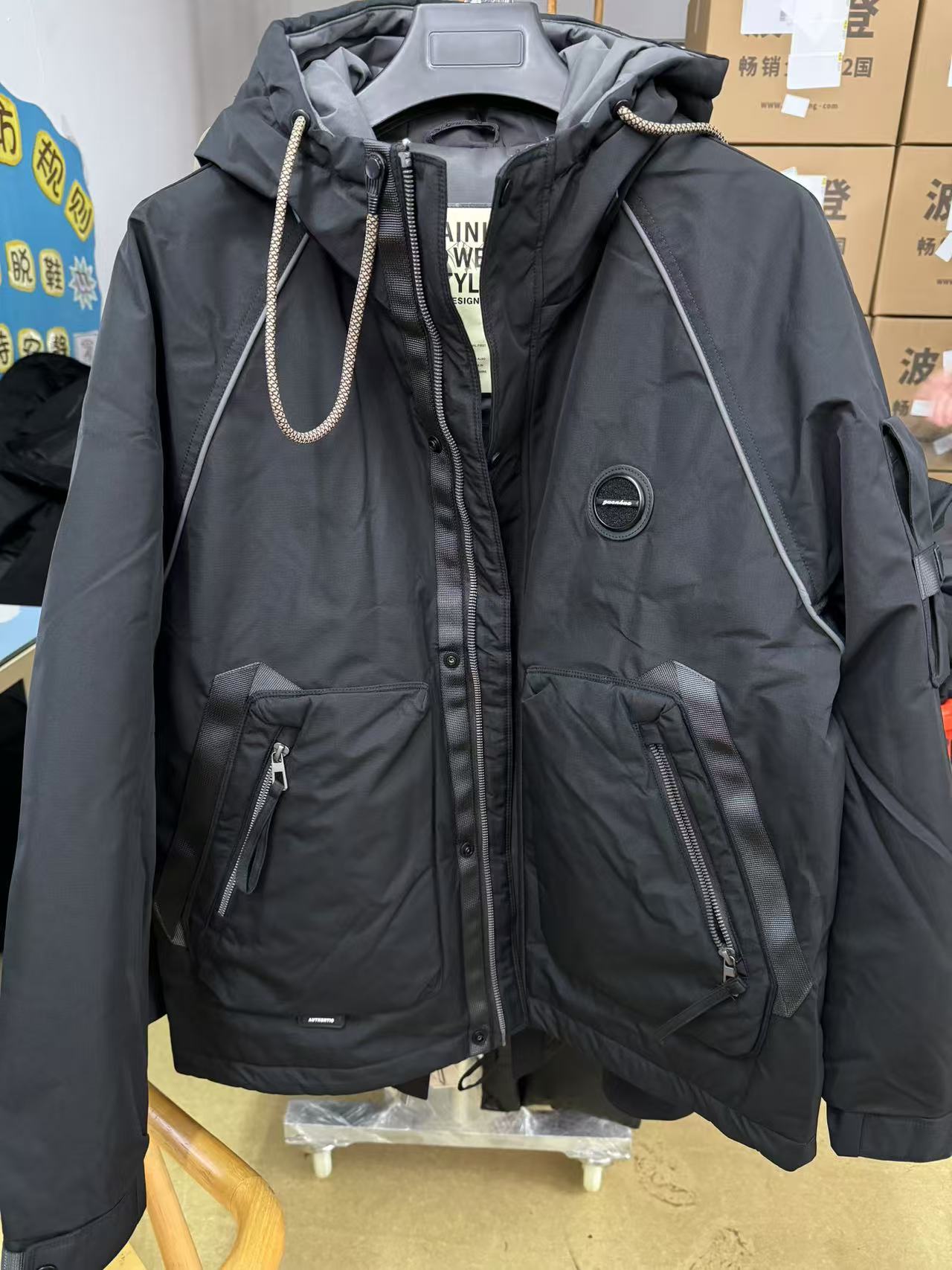 抽绳户外男士羽绒服秋冬保暖短款户外休闲