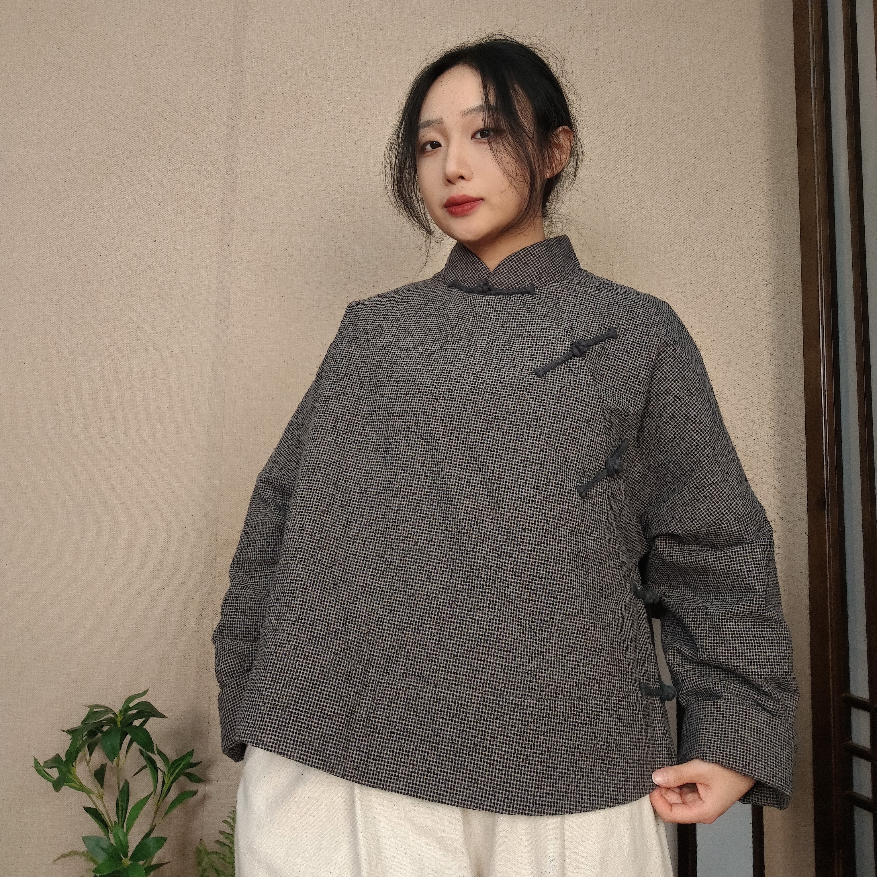 中国禅宗风格斜襟盘扣长袖女棉麻新中式格纹丝绵服