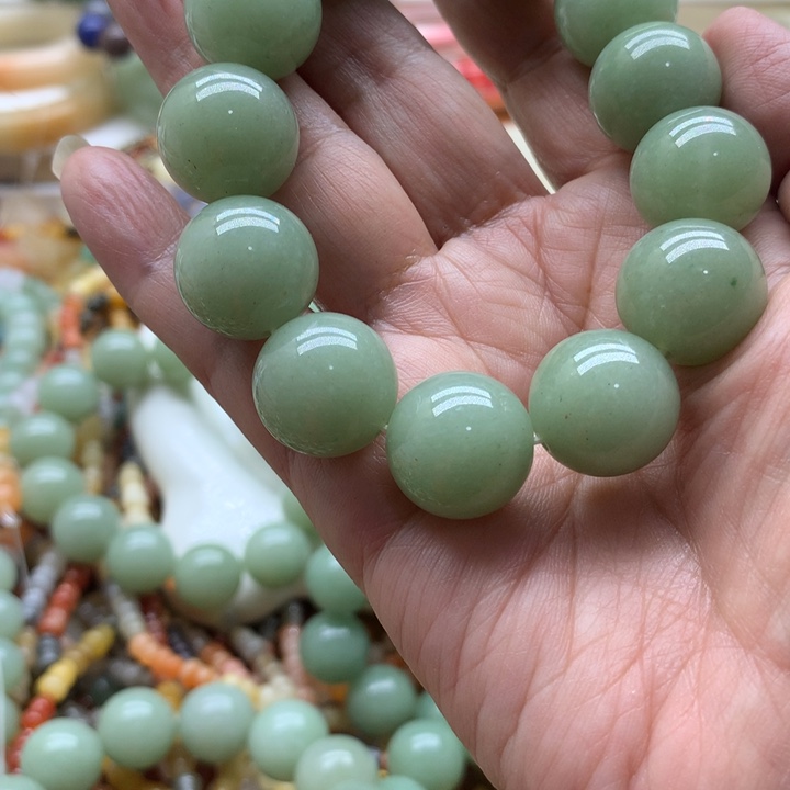 石英质玉zzzzzzzzzzz未镶嵌《**》