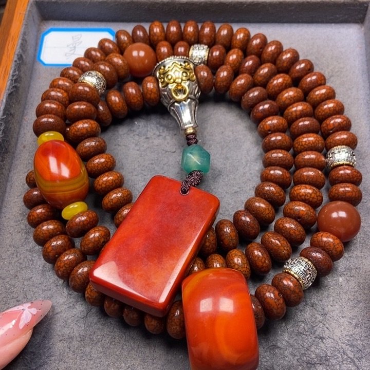 星月菩提吊坠菩提