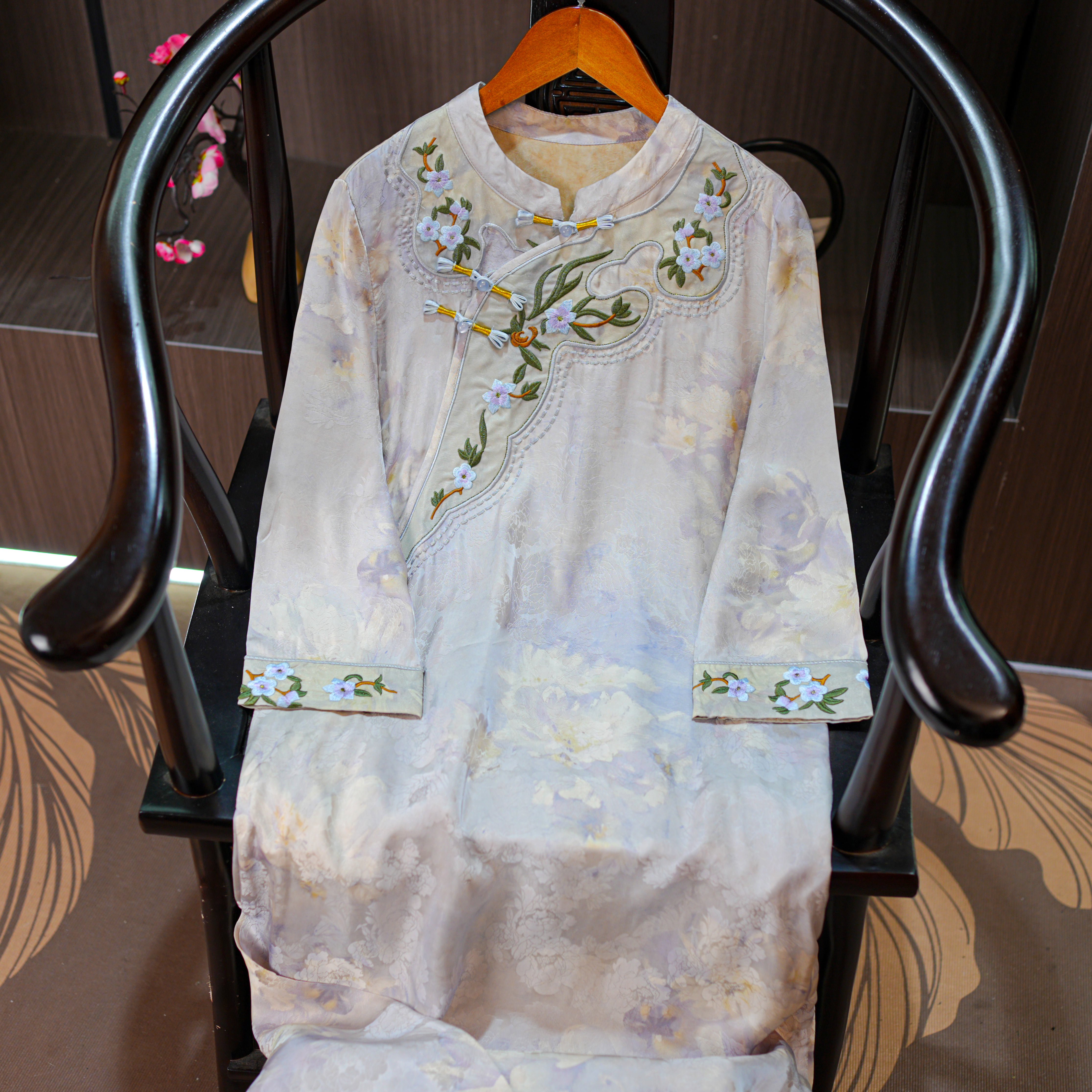 幽兰入梦·夏季新款国风中长款连衣裙宽松气质显瘦短袖刺绣旗袍女