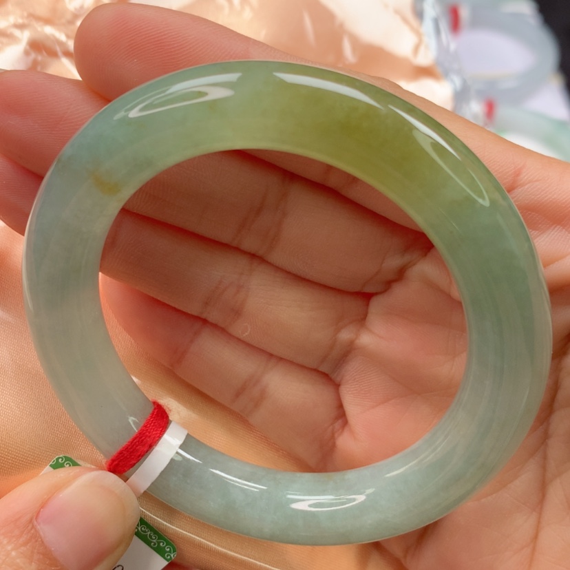 【闪购商品】翡翠手镯未镶嵌天然翡翠手镯