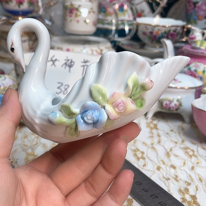 瓷片摆件家居设计的设计