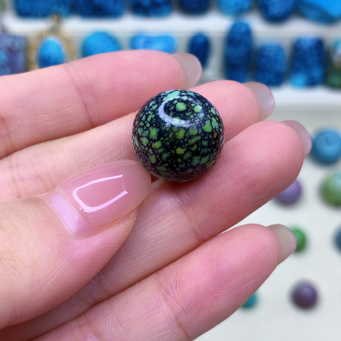 绿松石未镶嵌三彩随行