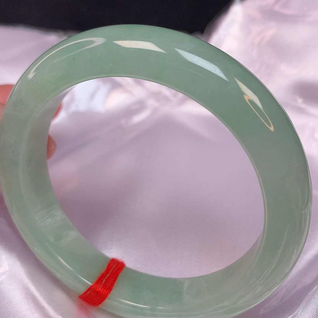 翡翠手镯未镶嵌56 翡翠手镯