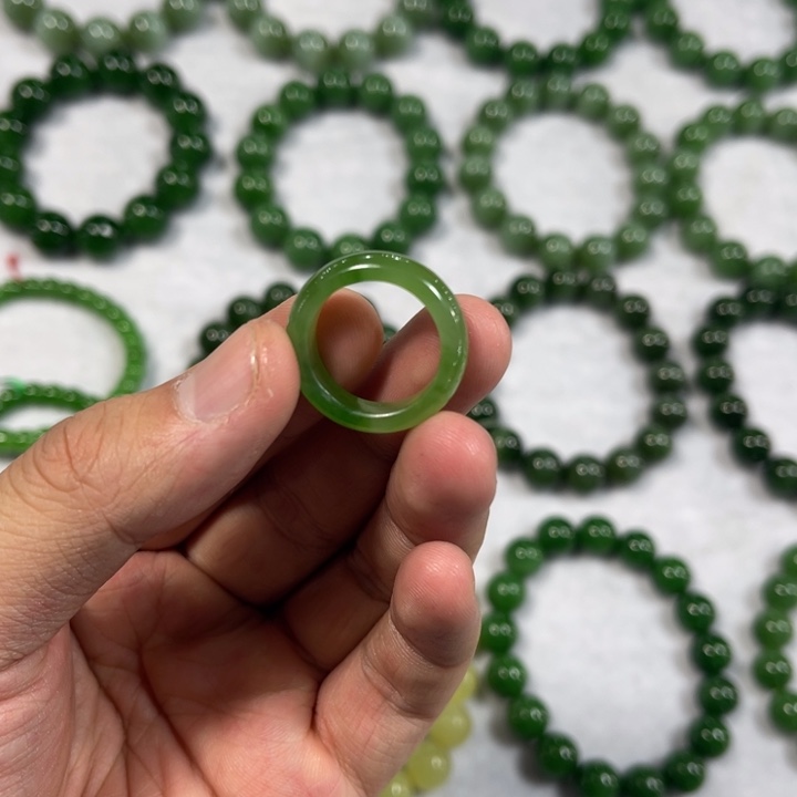 和田玉戒指未镶嵌