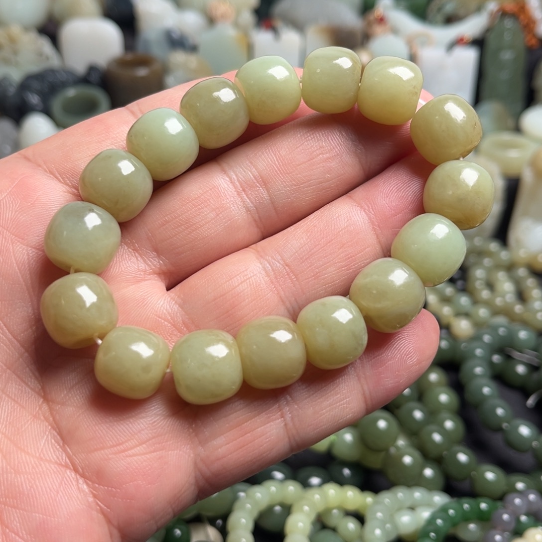 和田玉未镶嵌套链和田玉卡14手串