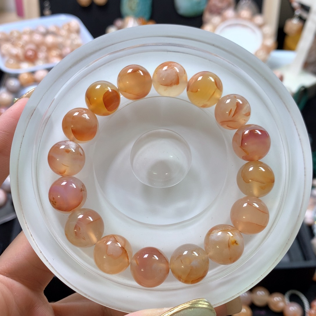 玛瑙/玉髓项圈未镶嵌大花瓣龙纹，卡12