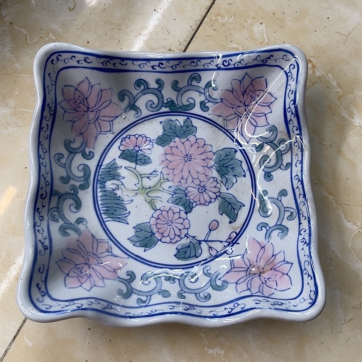 陶瓷制品摆件四方果盘
