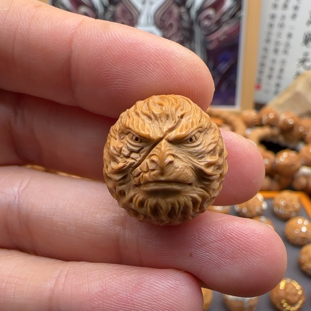 猴头核桃吊坠悟空