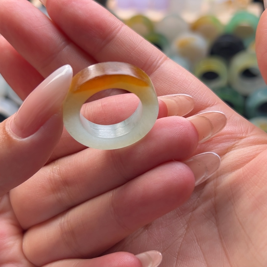 定制翡翠翡翠未镶嵌