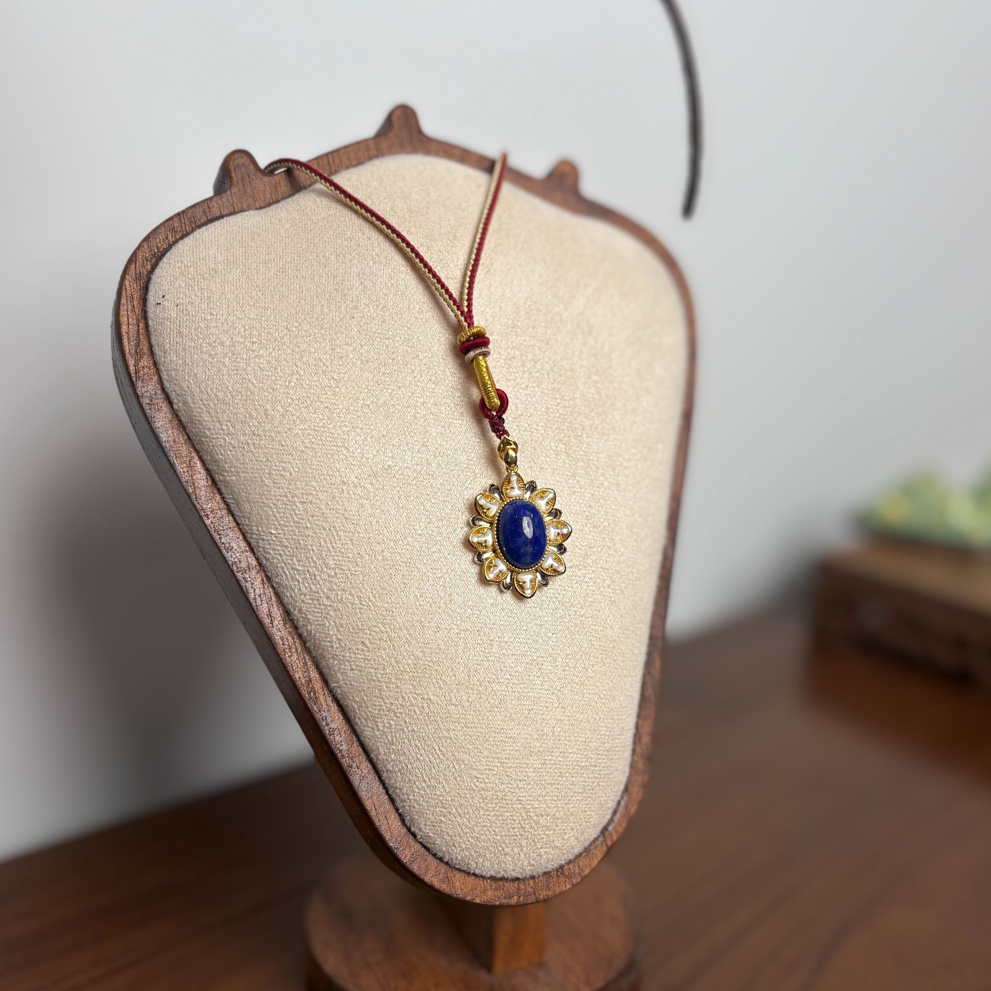 普陀山 八佛之师s925银青金石吊坠