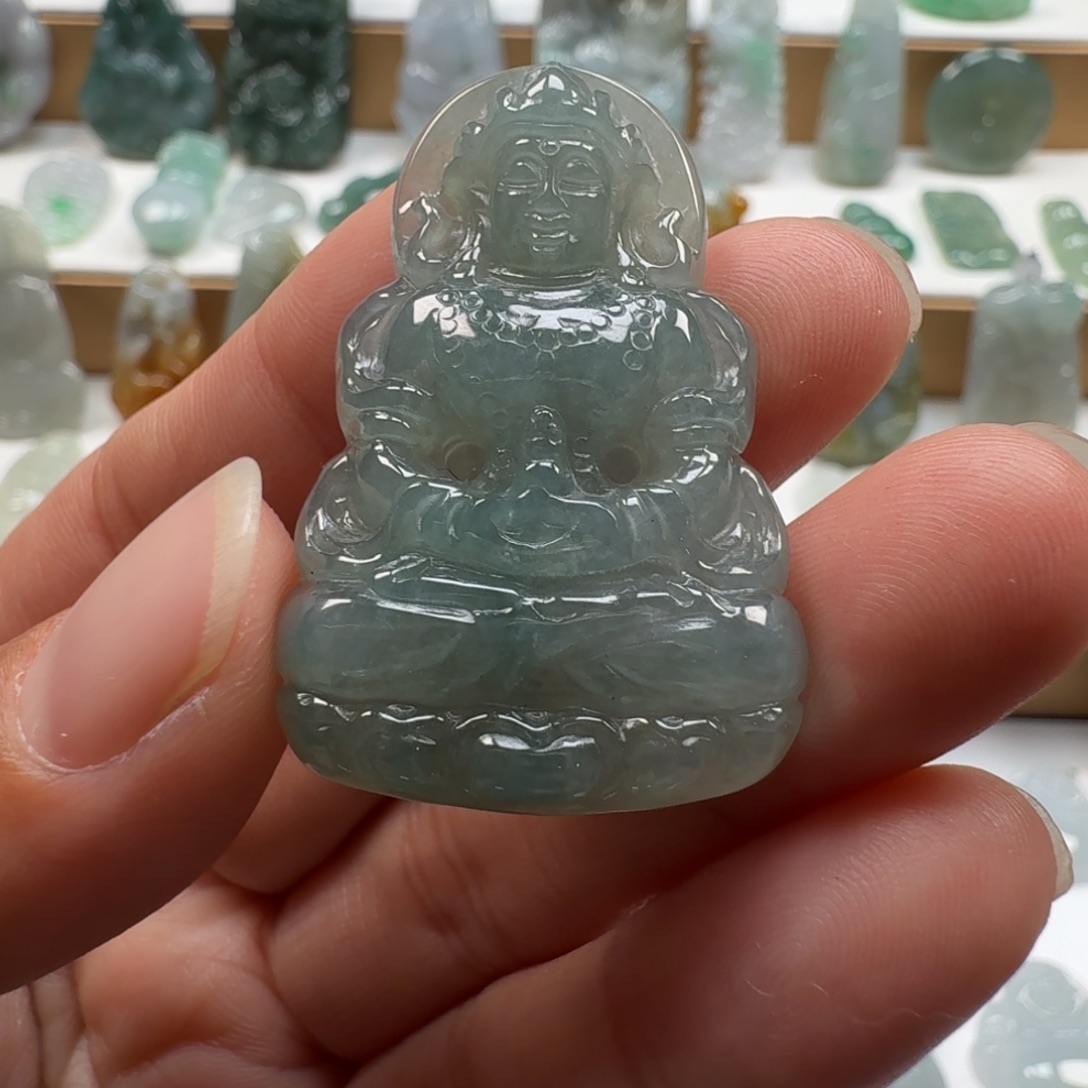 翡翠未镶嵌颈饰翡翠观音