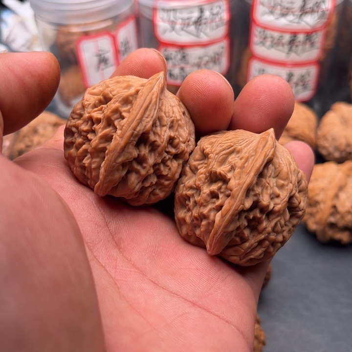 把件文玩核桃虎头