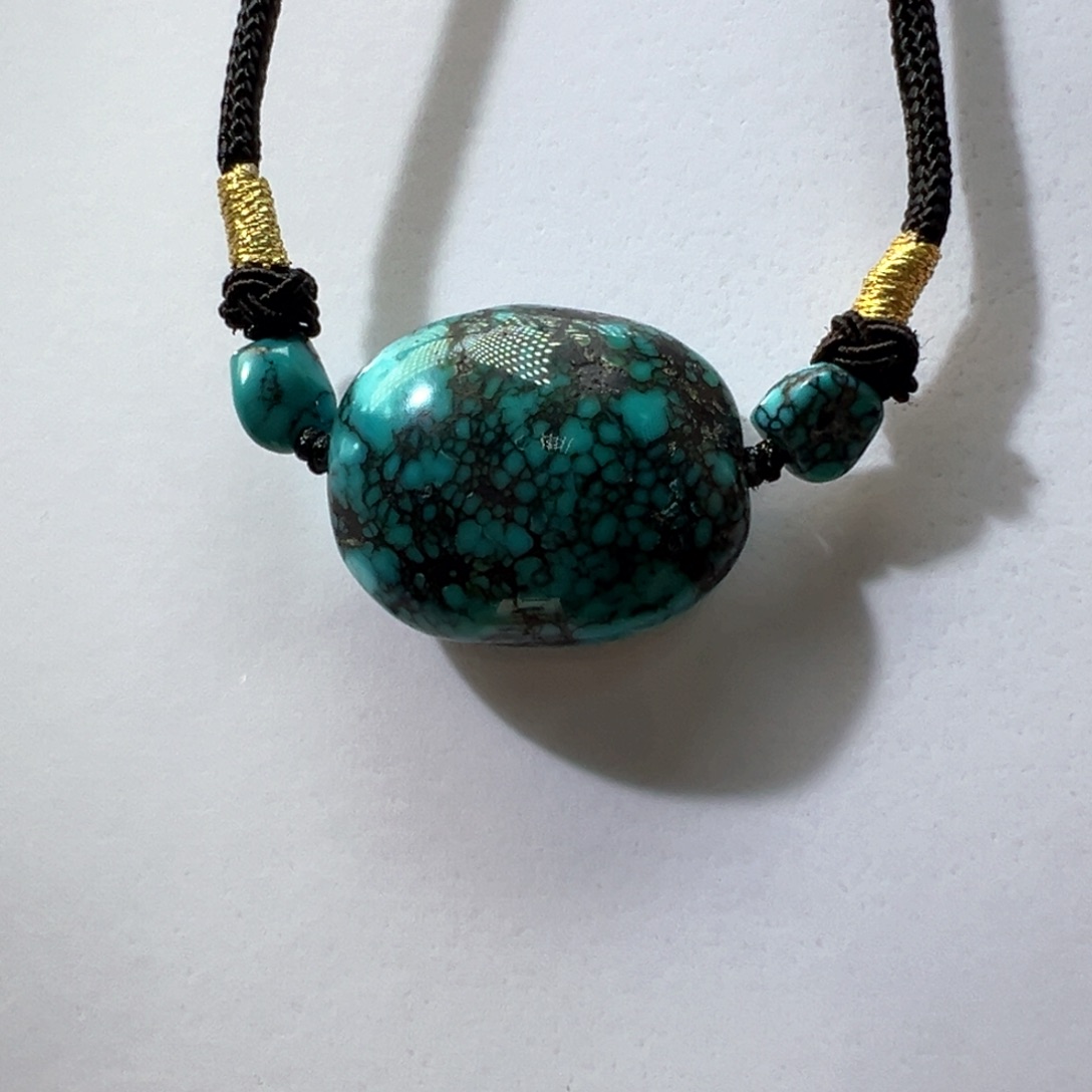 绿松石未镶嵌挂件