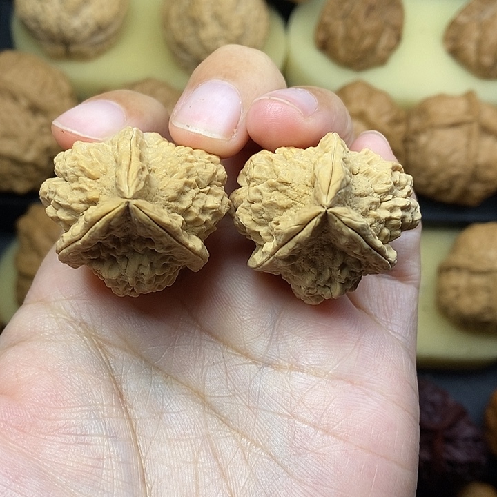 吊坠桃核金蝉塔32尺