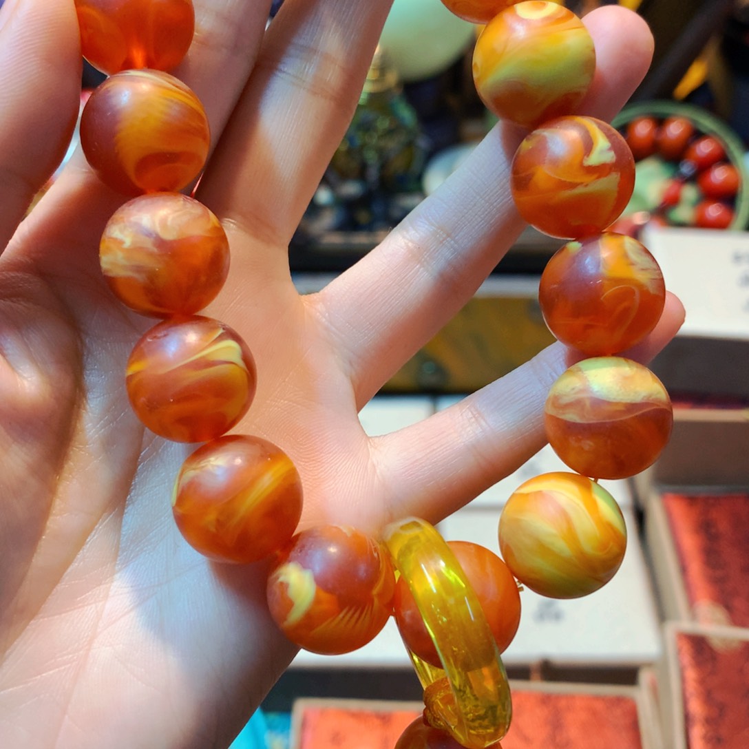 琥珀颈饰未镶嵌噢噢哦噢哦噢哦噢哦喔