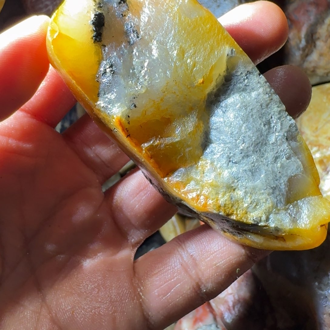 暄***寿山石889988998889