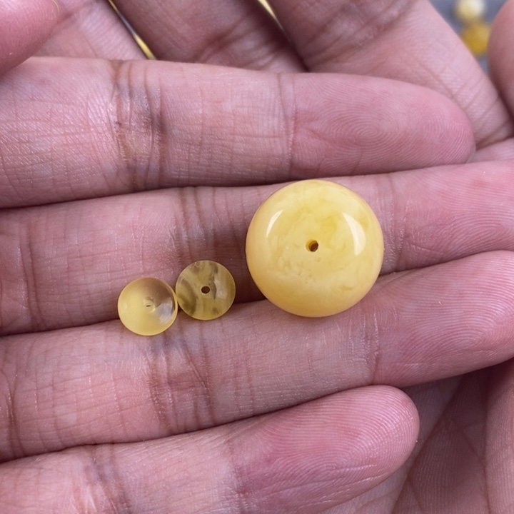 琥珀裸石未镶嵌琥珀蜜蜡