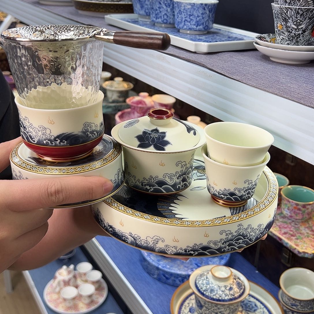 我们的目标是成为一个优秀的人