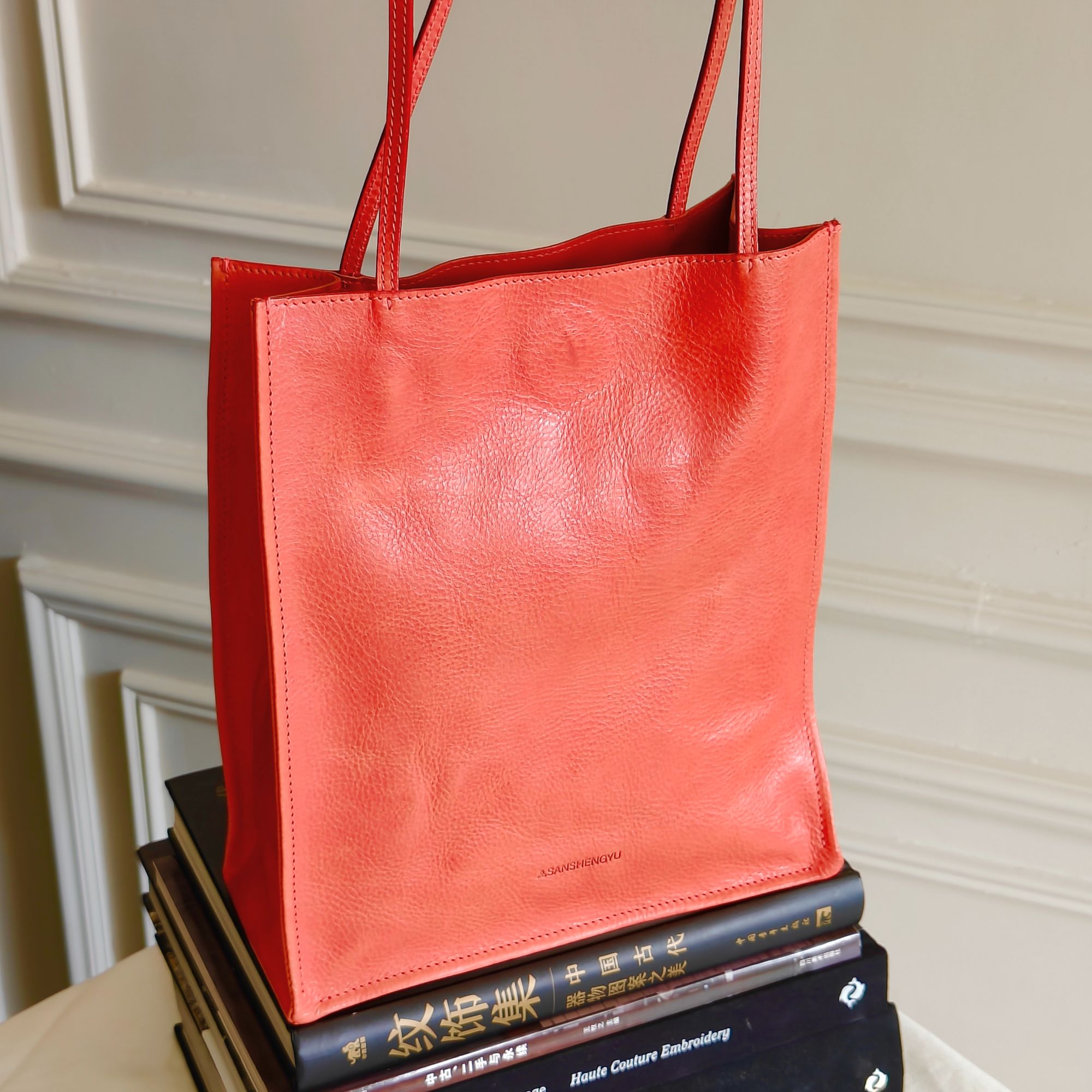 三笙鱼SANSHENGYU 【ROW风 Mbox竖款托特】单肩包——设计师风格系列