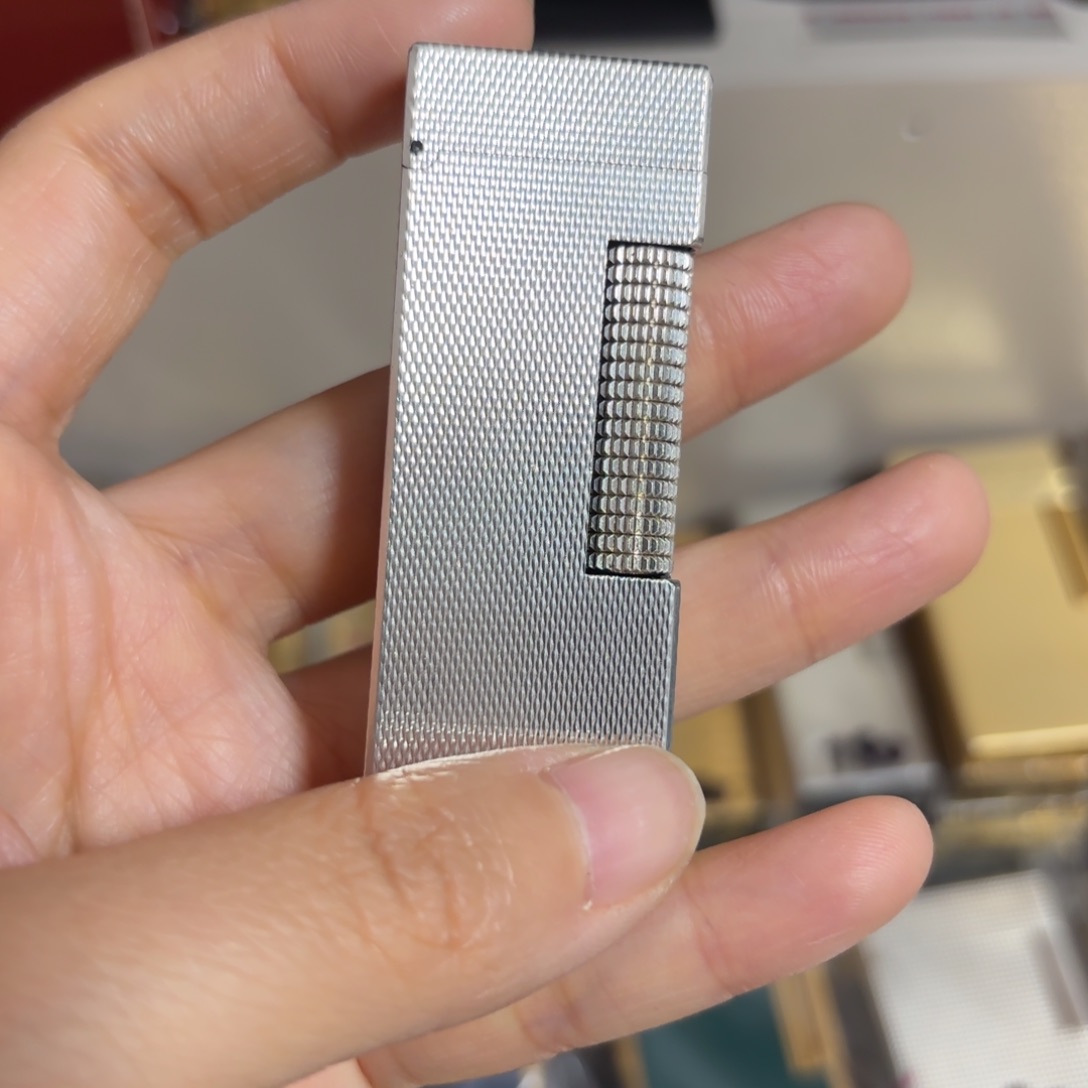 都登卡中古打火机