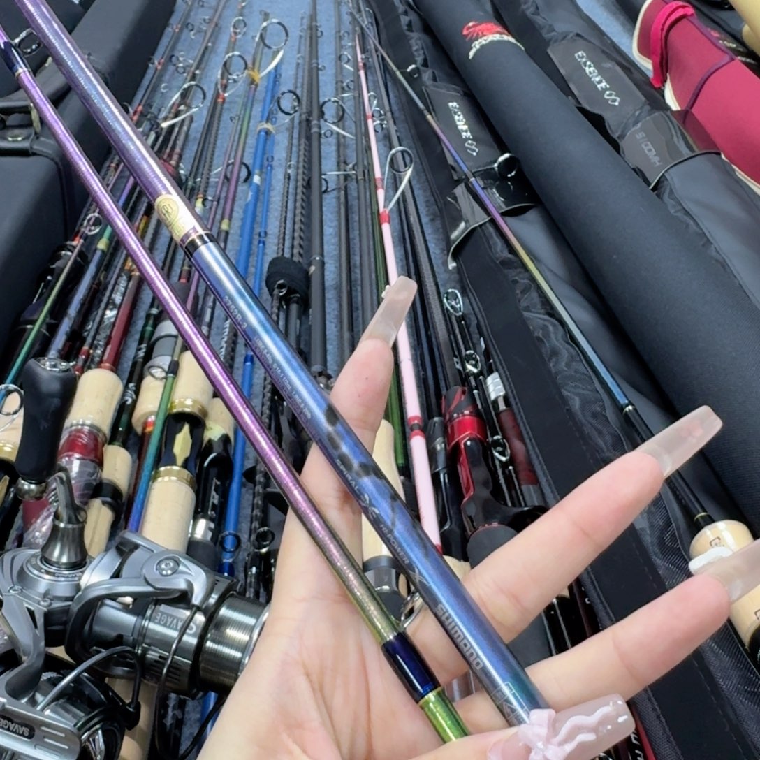 b***b3.8m碳素路亚两节直柄