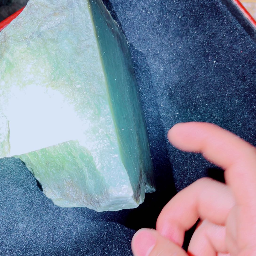 和田玉未镶嵌珠宝奇石