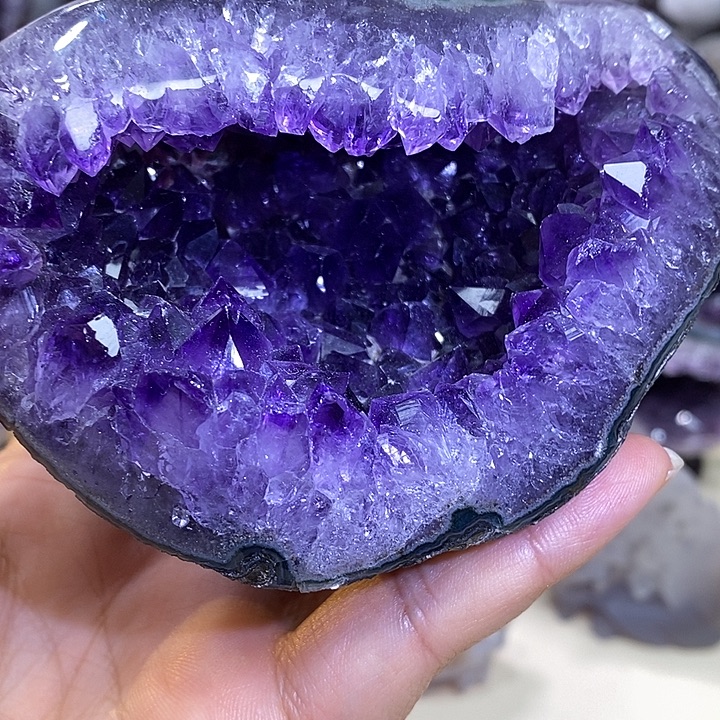 紫晶大型摆件（非配饰）未镶嵌