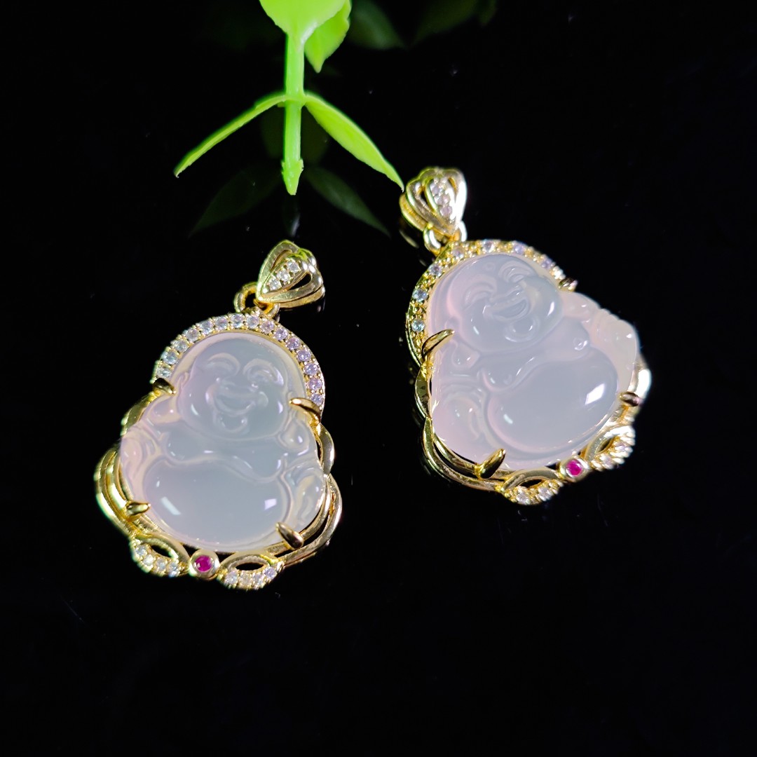 【金凤祥珠宝】MT115-精美荔之冻玛瑙佛公吊坠-多样性只发一件