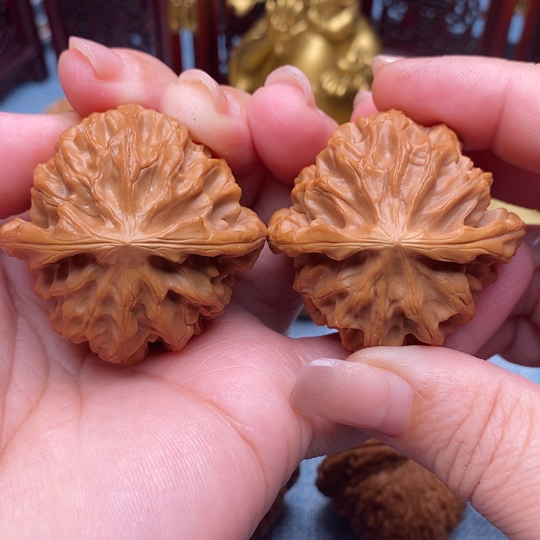 文玩核桃把件44.5精品毕业龙鳞