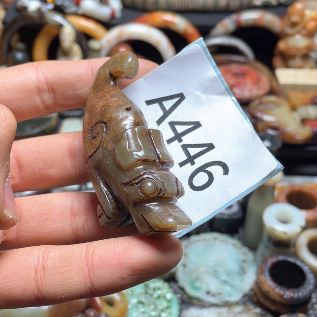 和田玉（糖玉）挂件未镶嵌