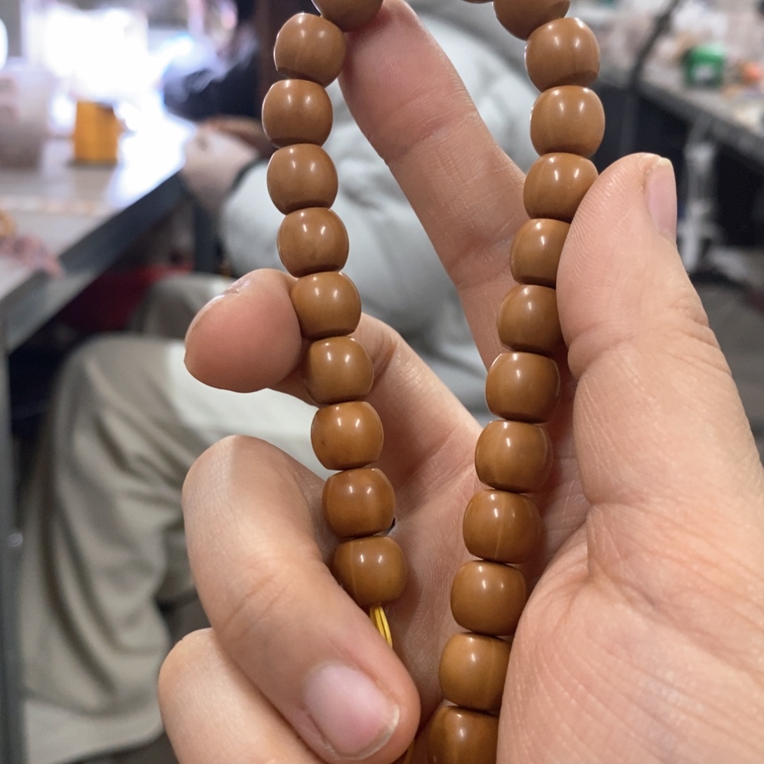 猴头核桃吊坠直切