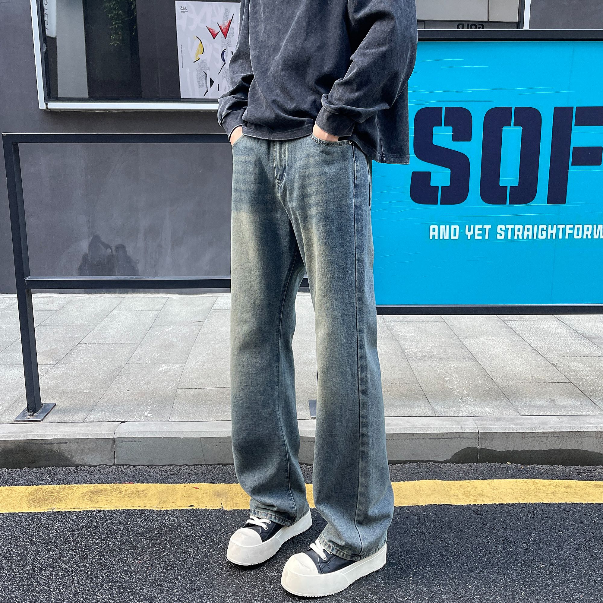 2025秋冬加厚新款美式复古蓝微喇牛仔裤男宽松百搭显瘦牛仔长裤子