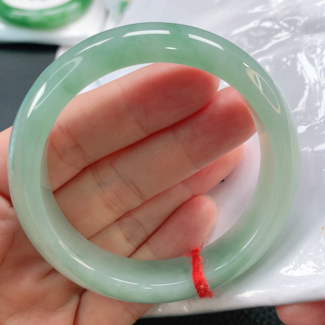 未镶嵌手镯翡翠55.8正