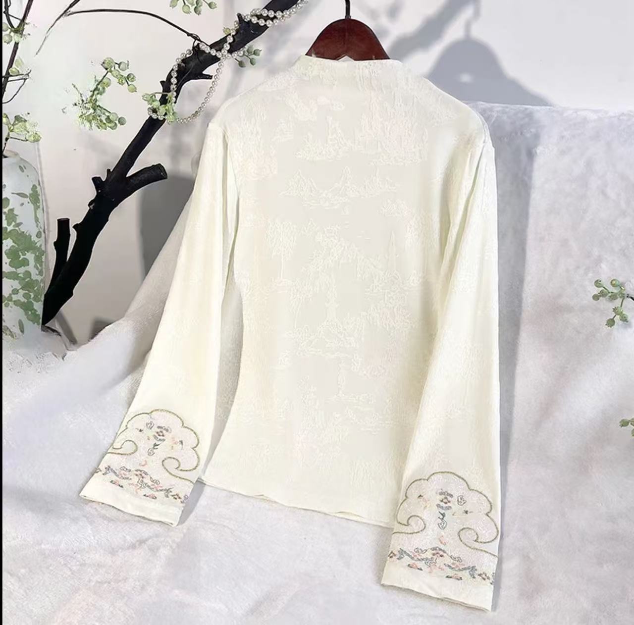 半高领刺绣打底衫国风百搭新款提花刺绣长袖内搭上衣女