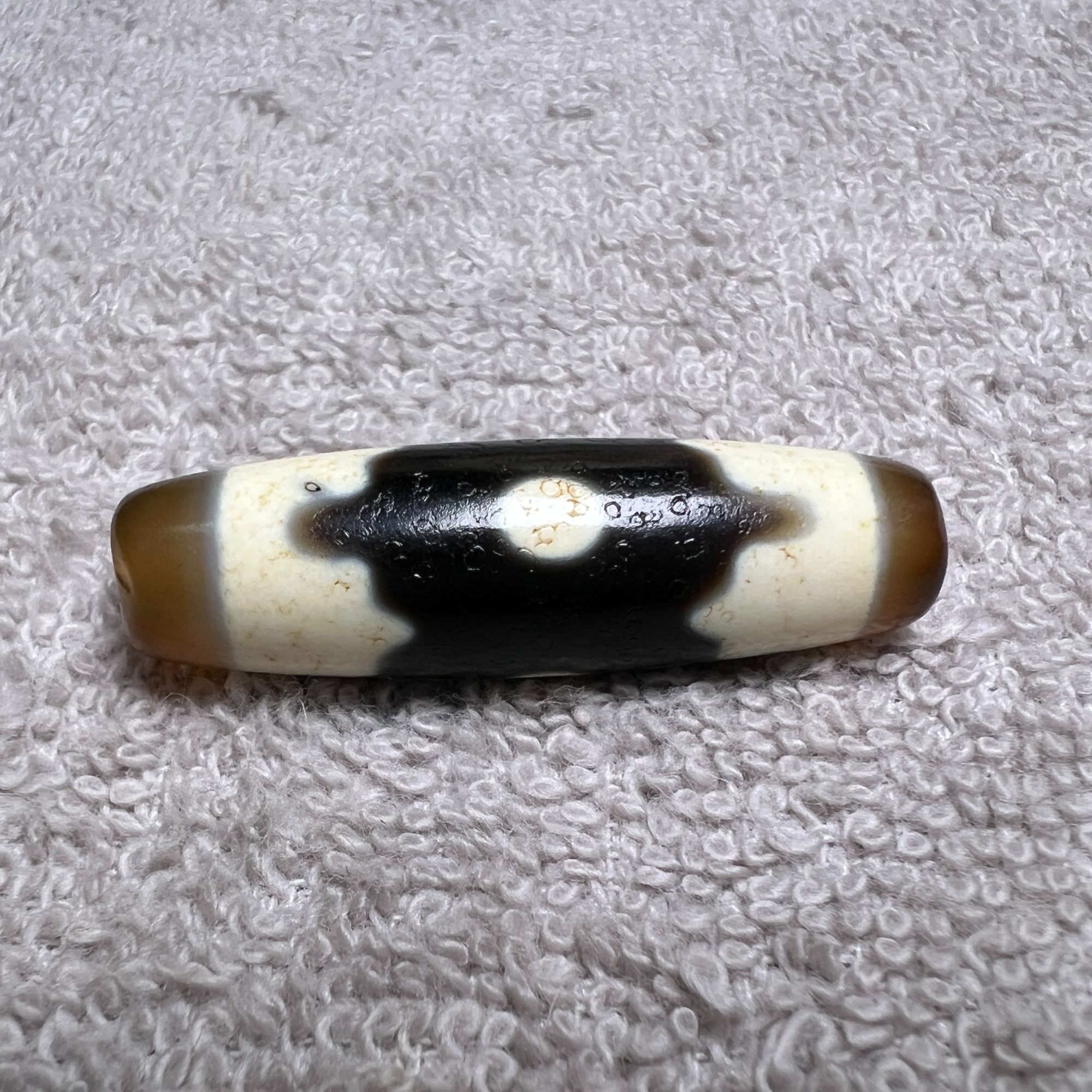 40号坛城三眼，老气秋横，品相完美，男女锁骨颈饰38*11.+