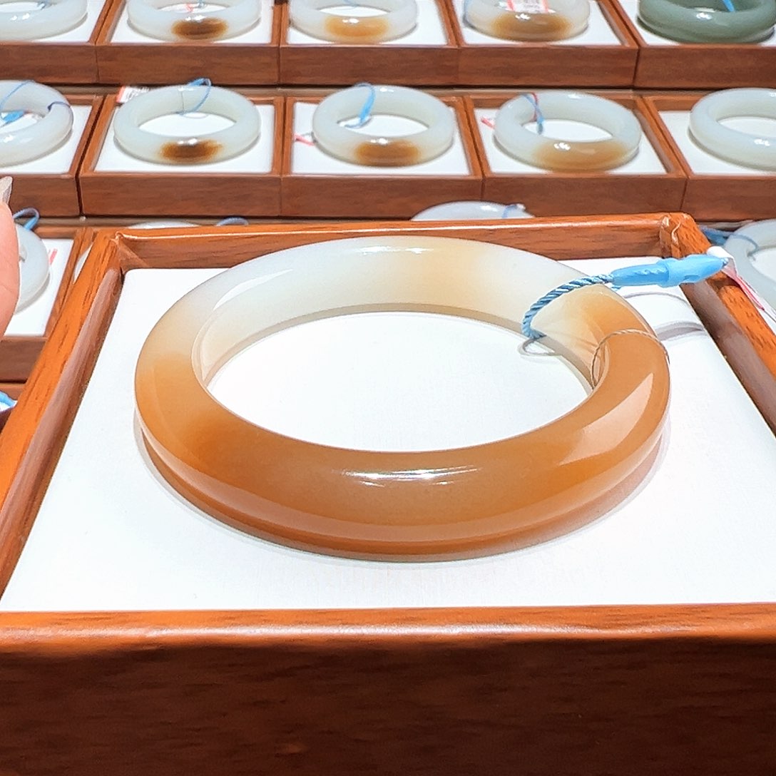 和田玉手镯50/51未镶嵌