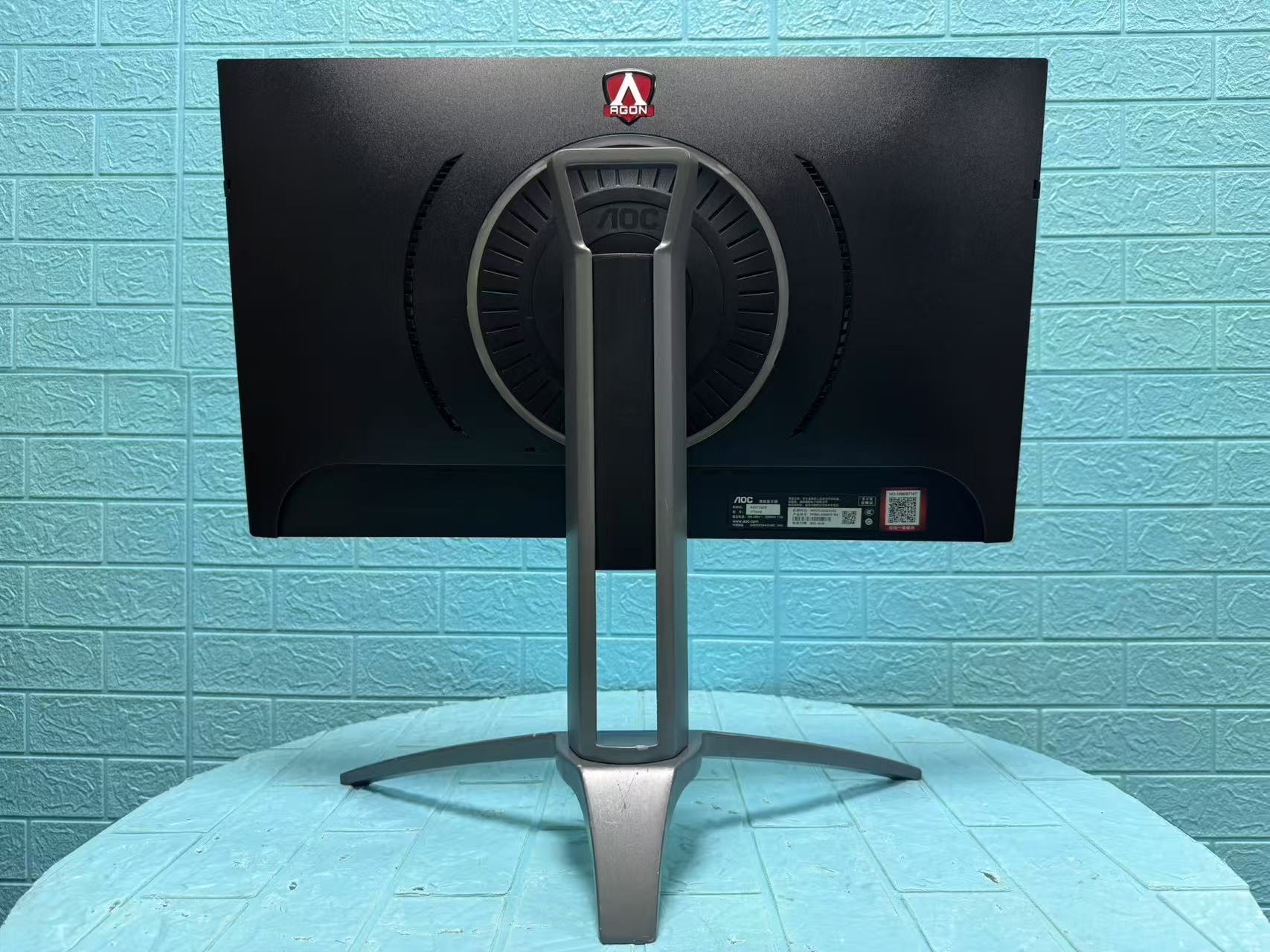 9新 AOC 爱攻AG273QXE 27寸直面2K 155HZ电竞显示器