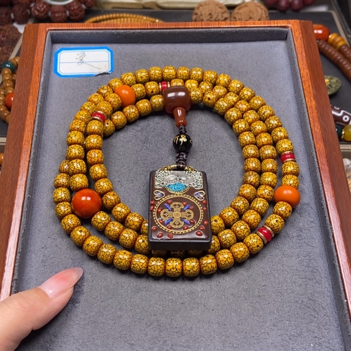 星月菩提吊坠菩提