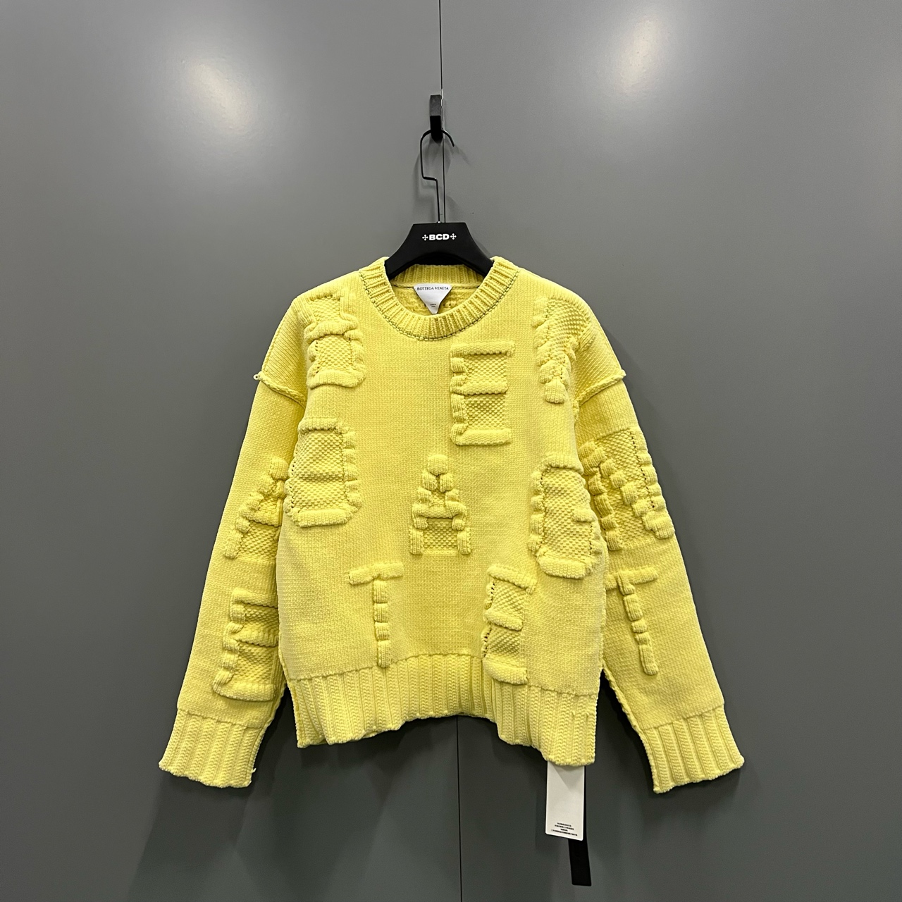 未使用 BOTTEGA VENETA/葆蝶家  y12 黄色浮雕log针织毛衣 603182