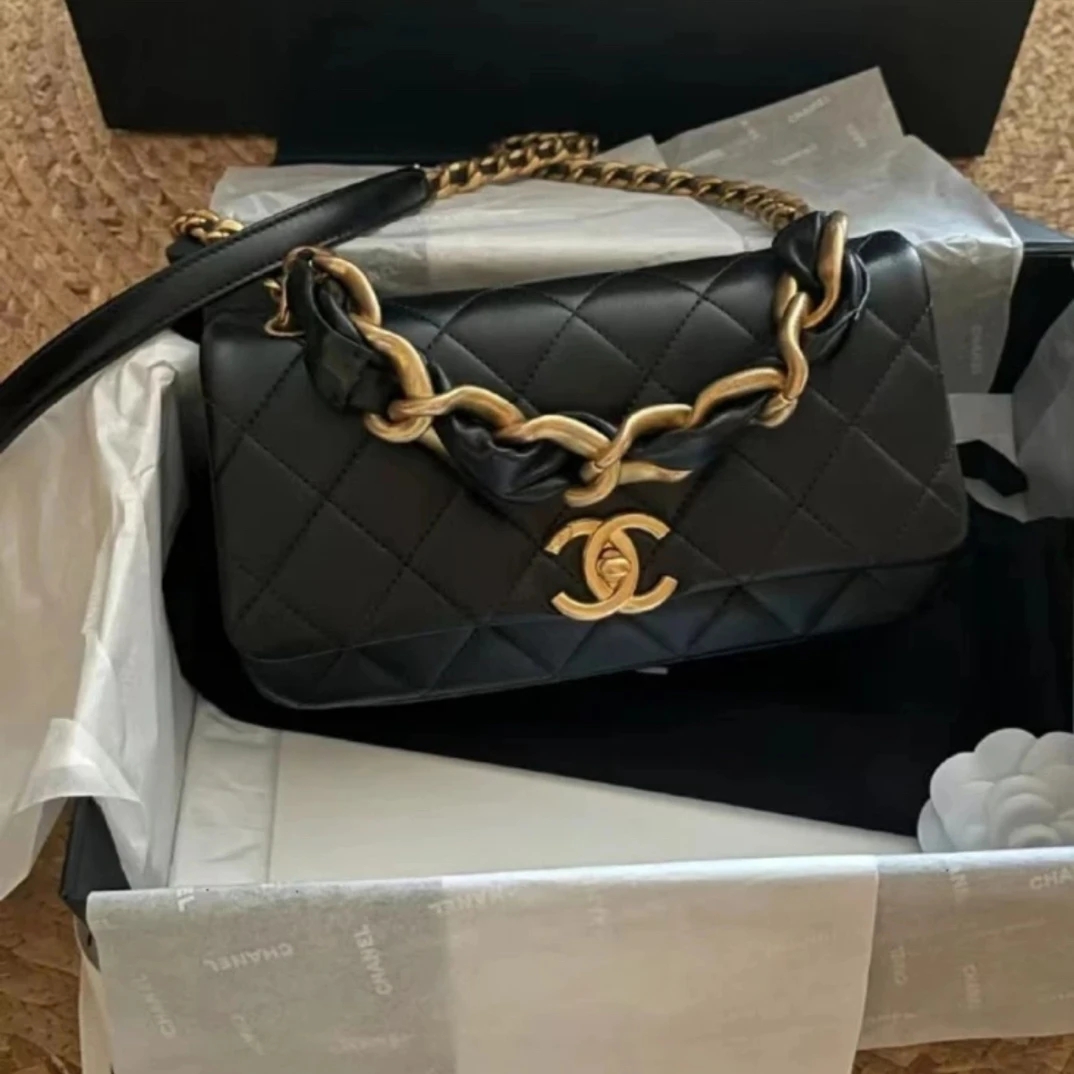 99新 Chanel/香奈儿 香奈儿 黑金粗链flapbag 25110038-01