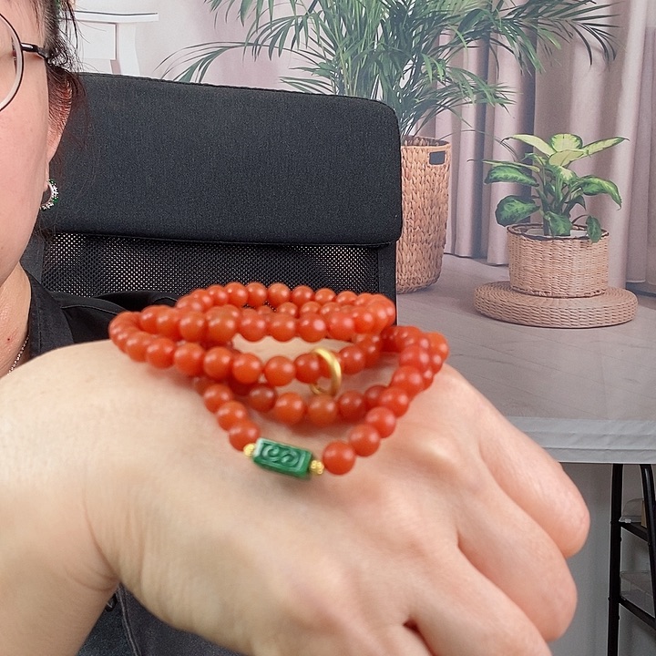 南红玛瑙颈饰18K金镶嵌