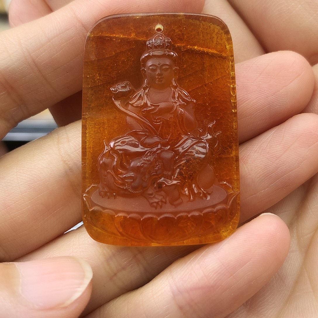 琥珀未镶嵌珠宝奇石