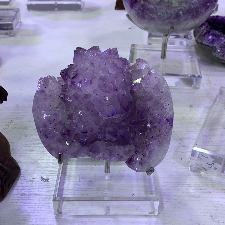 水晶大型摆件（非配饰）未镶嵌